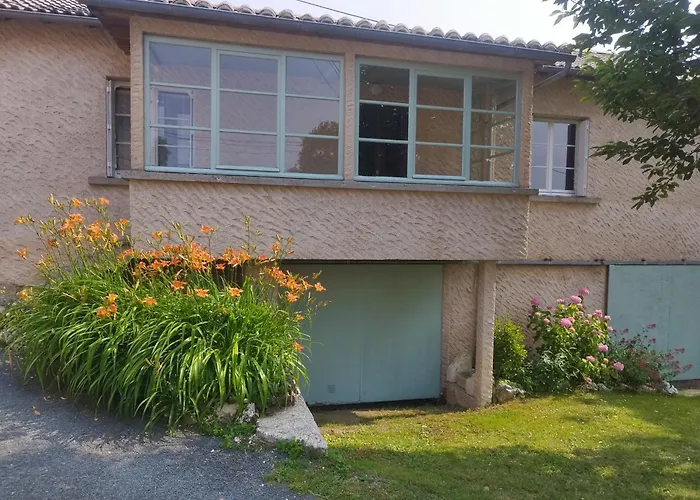 Nouzet Gites Et Lits