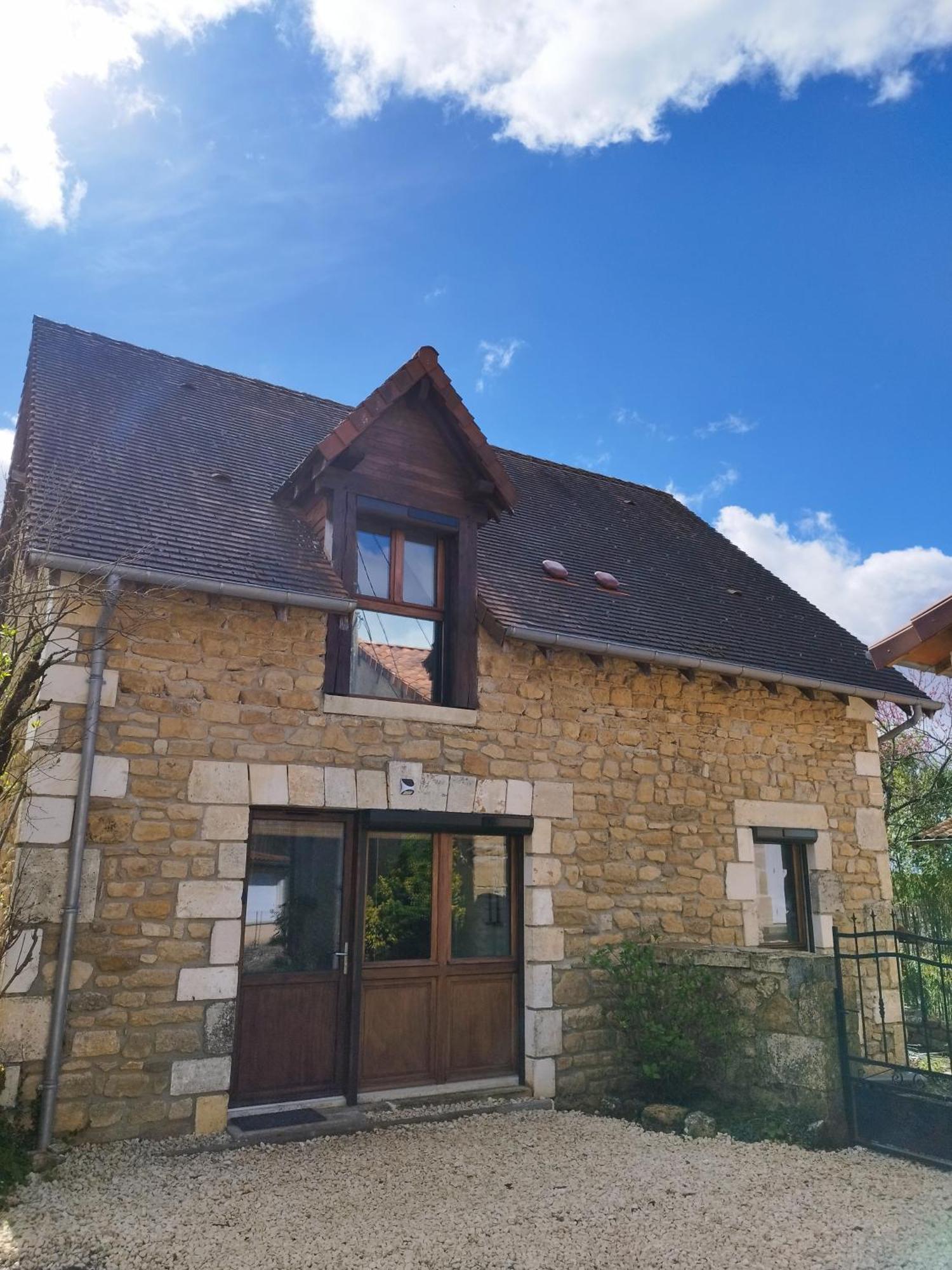 Nouzet Et Lits *