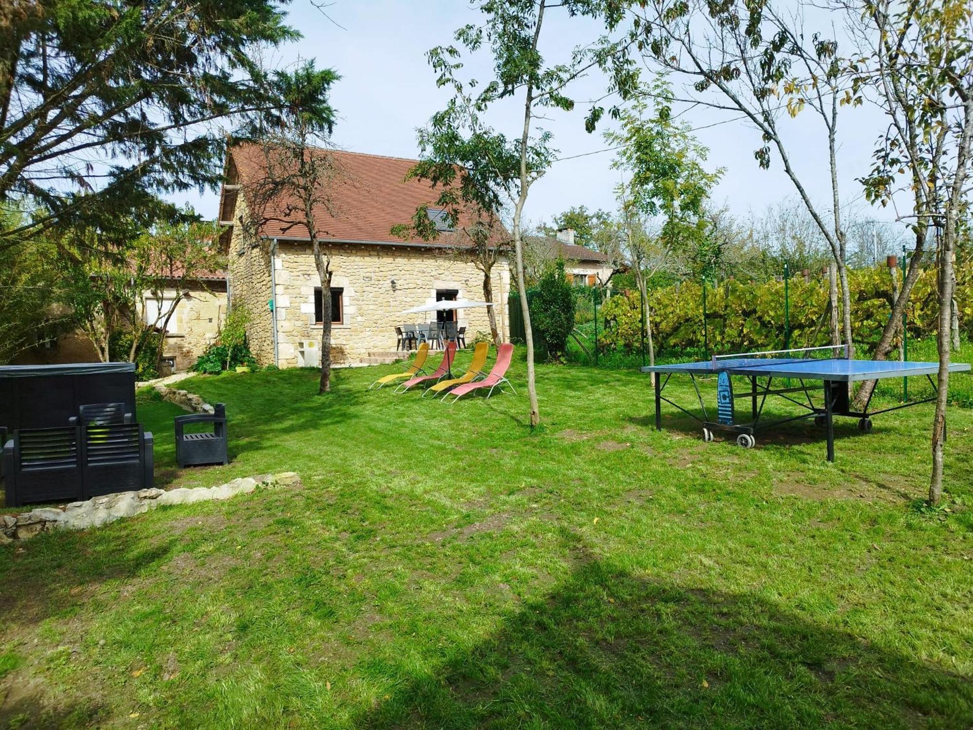 Nouzet Et Lits *