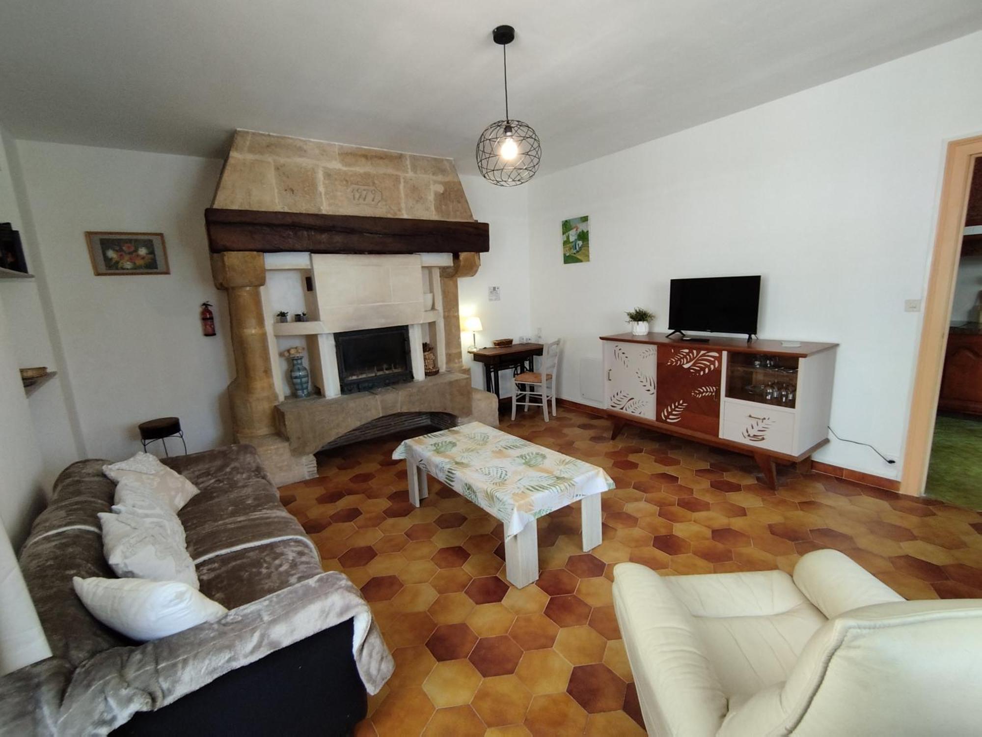 Nouzet Et Lits Holiday home